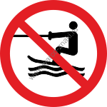 Запрещено для водных видов спорта с буксиром / No towed water activity